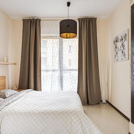 Apartament Wiktoria Wilanow Lägenhet Warszawa Exteriör bild